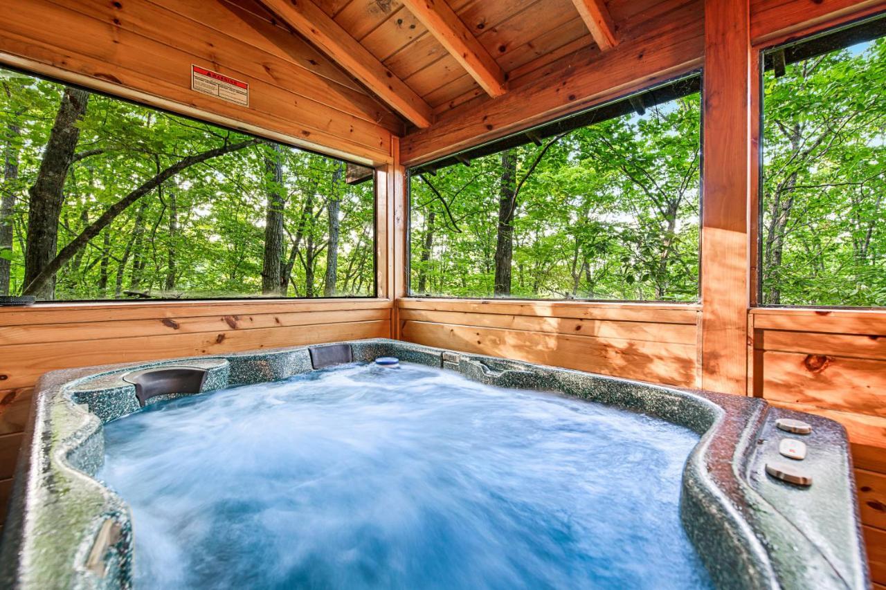 Bear Pleasures Villa Гетлинбург Екстериор снимка
