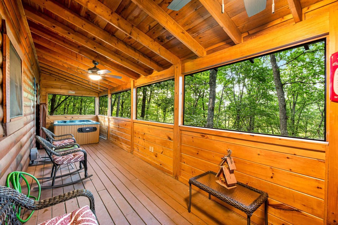 Bear Pleasures Villa Гетлинбург Екстериор снимка